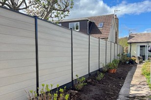 Composite Vista Fencing Image